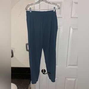 Lululemon Iron Blue Surge Jogger size medium